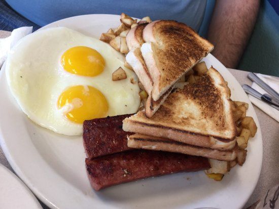 Lighthouse Cafe and Bakery